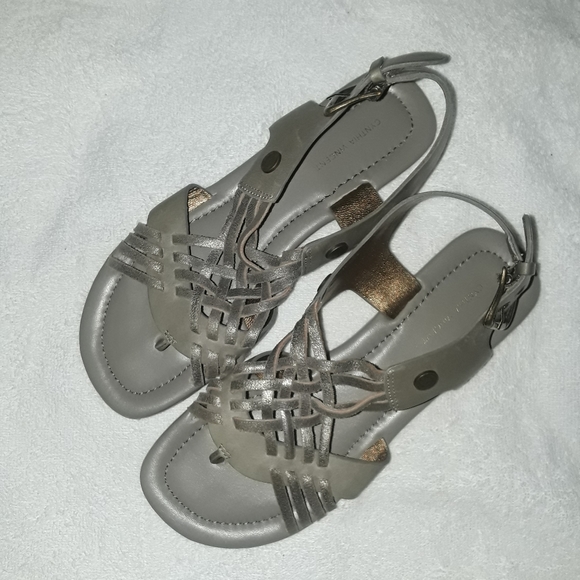 Cynthia Vincent | Weaved Braided Grey Silver Leather Sandals Size 7.5 Women's - Picture 2 of 12